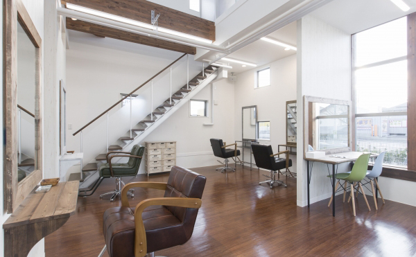 Lucy Hair & Beauty��